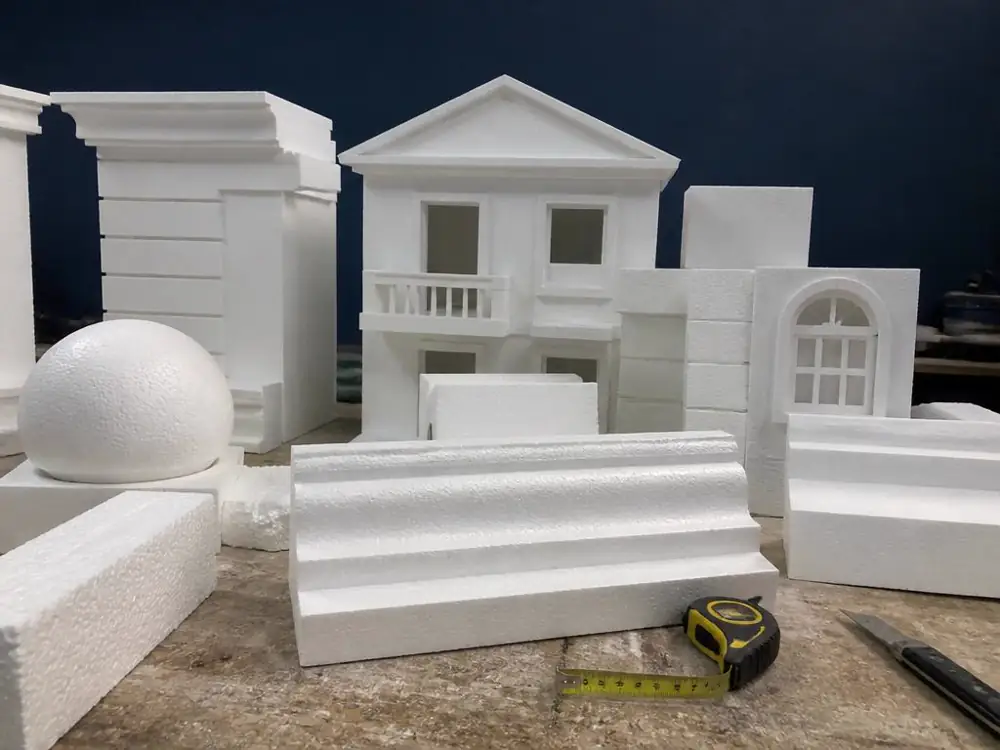 Volumes e maquetes arquitetônicas produzidos em EPS